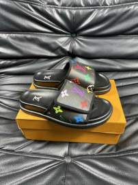 Picture of Louis Vuitton Slippers _SKULVsz38-45jyq0111730